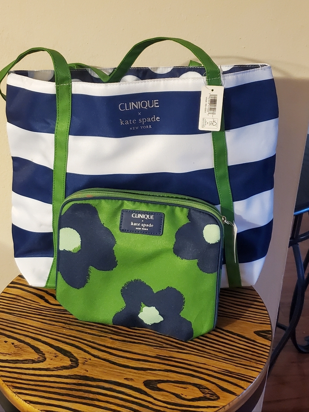 CLINIQUE-KATE SPADE MAKEUP BAG